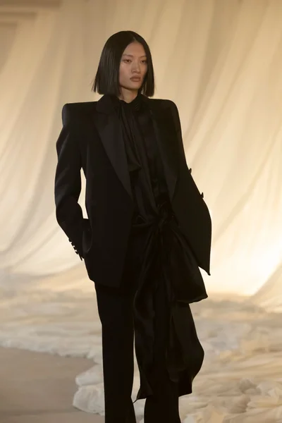 Look 152